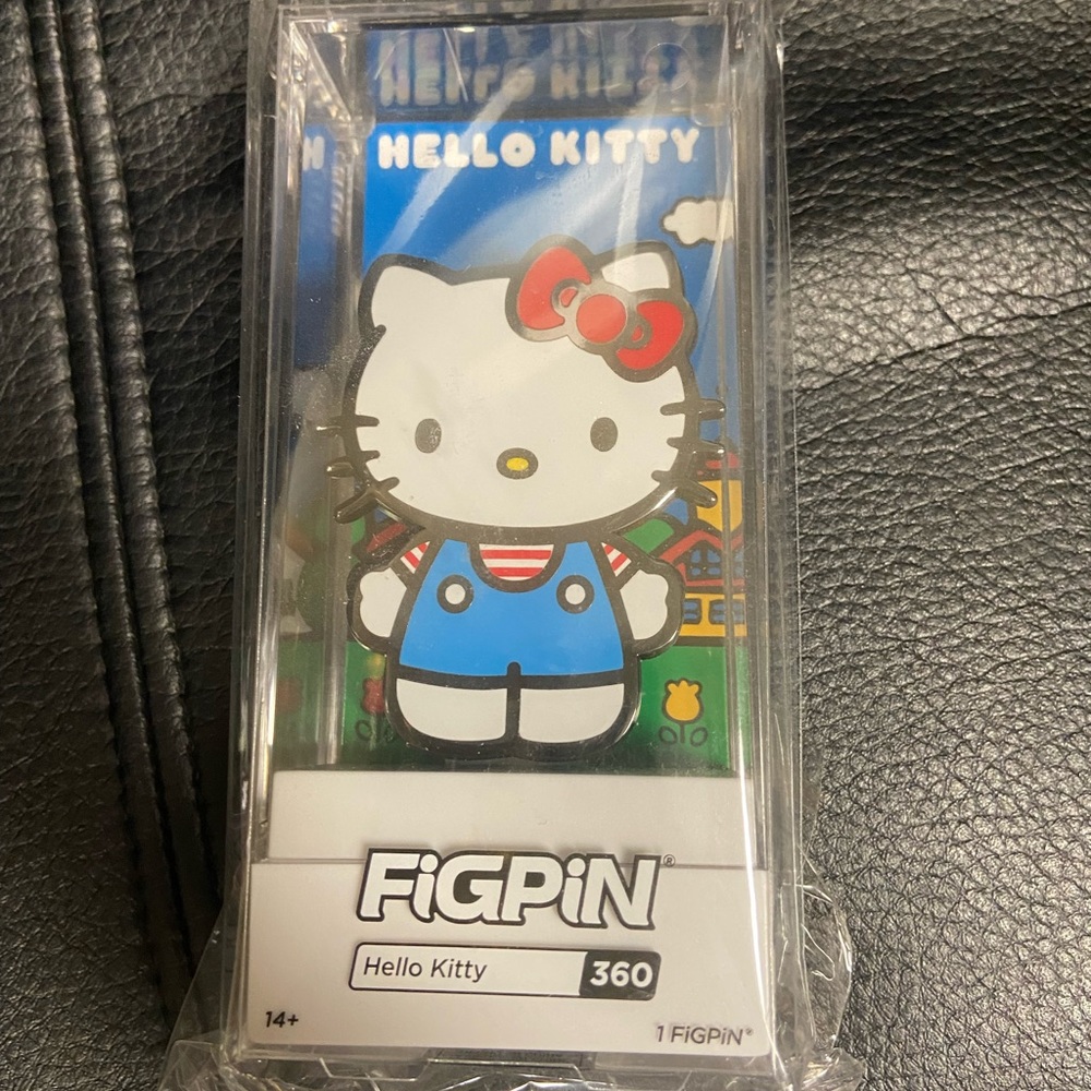 New Hello Kitty Figpin Large Metal Pin #360